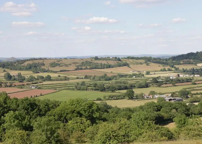 The Coop - Family Friendly Caravan Near Glastonbury & Street