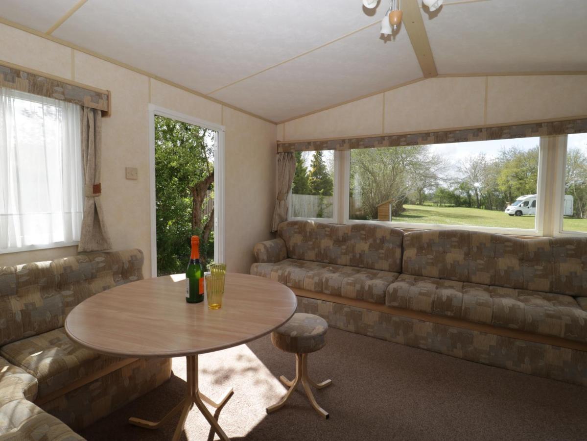 The Coop - Family Friendly Caravan Near Glastonbury & Street