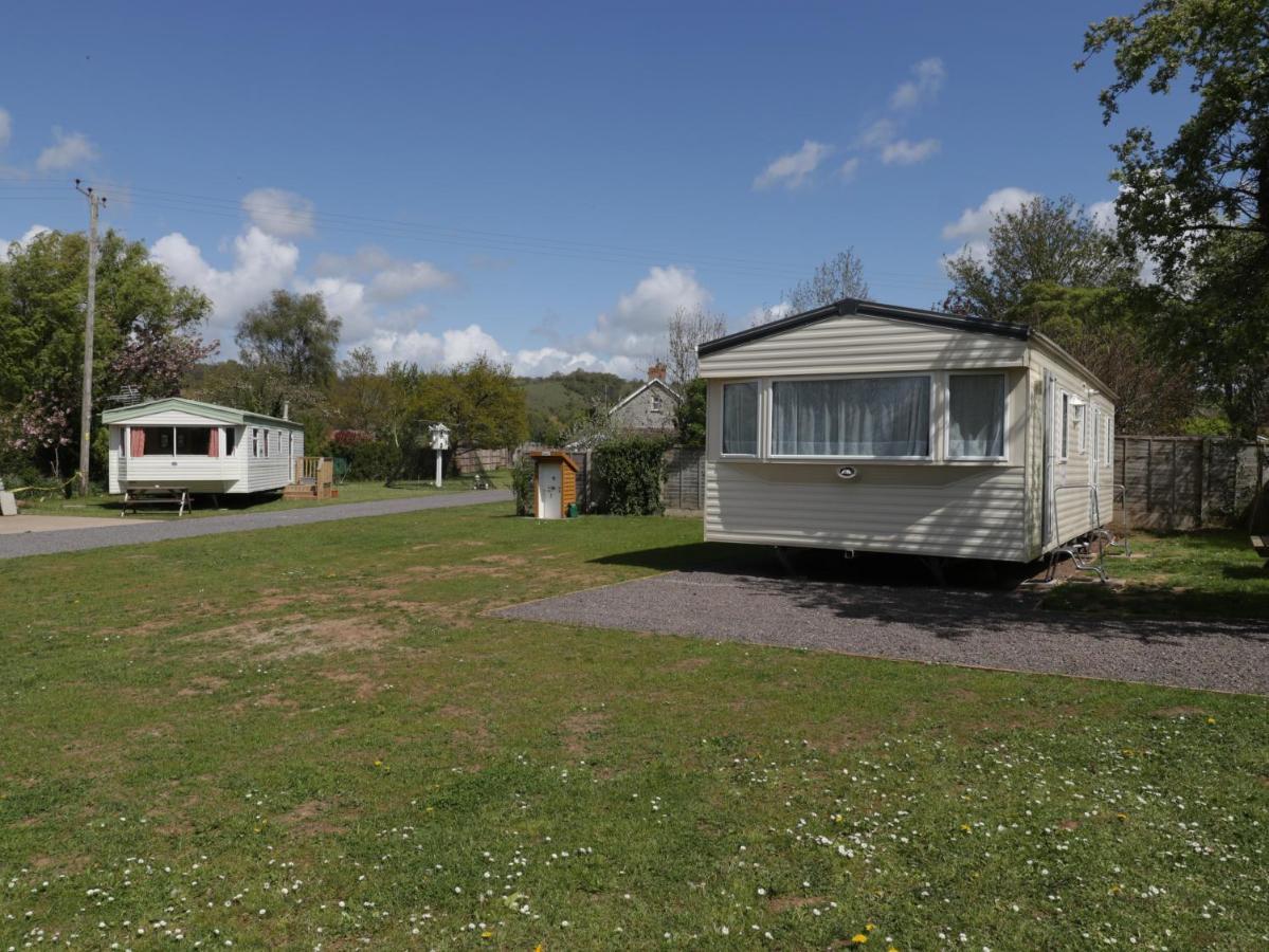 Holiday park The Coop - Family Friendly Caravan Near Glastonbury & Street *